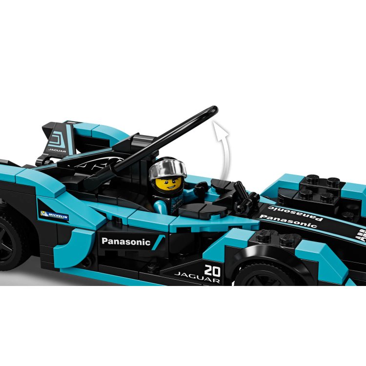 76898 Formula E Panasonic Jaguar Racing Gen2 car & Jaguar I-PACE eTROPHY