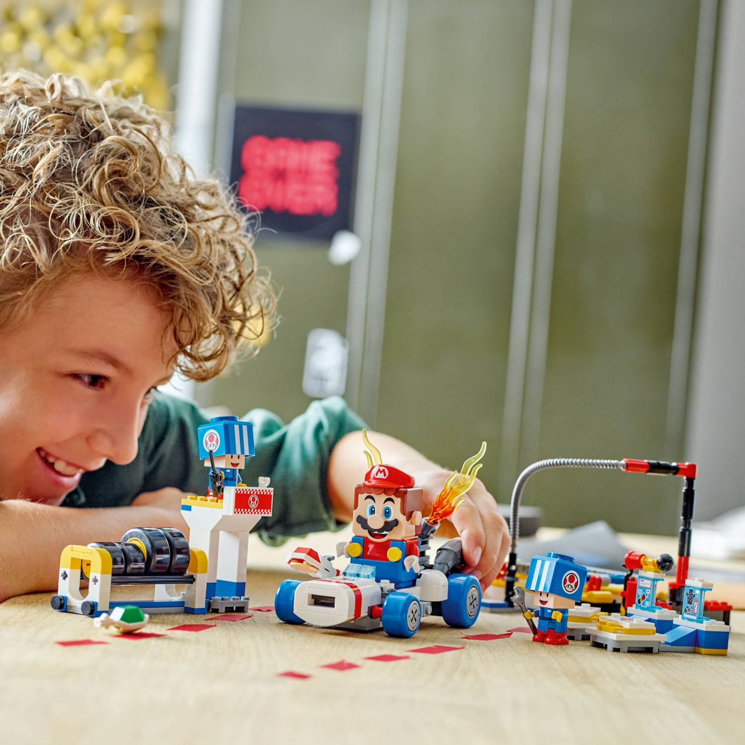 Lego 72035 Mario Kart™ – Toad s garažom