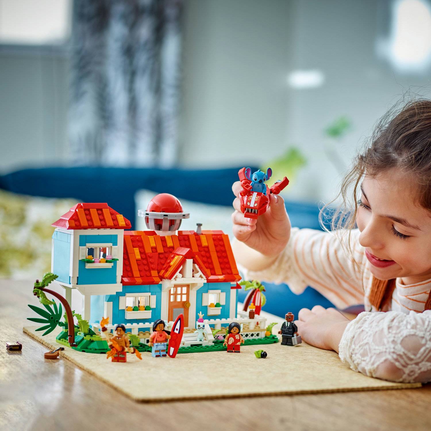Lego 43268 Lilo i Stitch u kući na plaži
