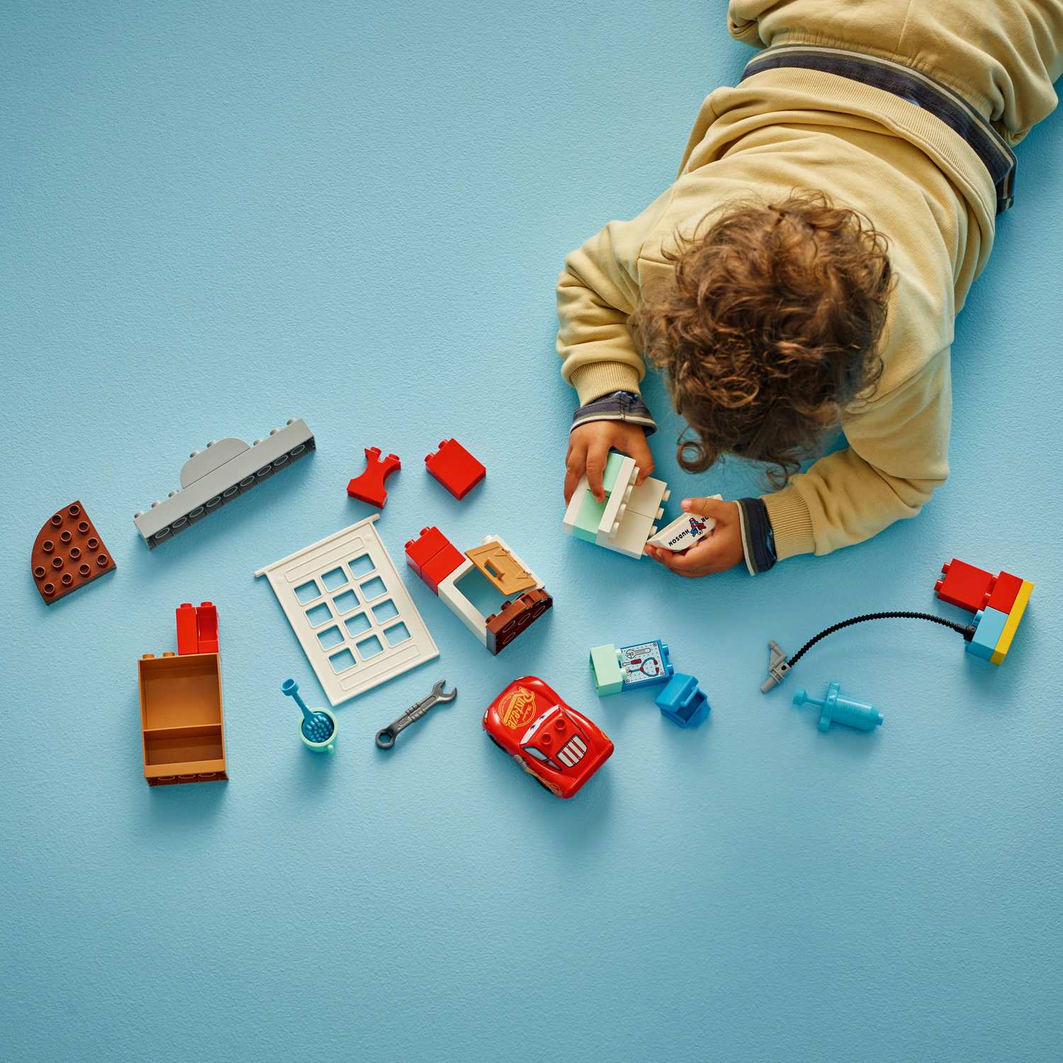 Lego 10456 McQueenov Posjet Docovoj Garaži