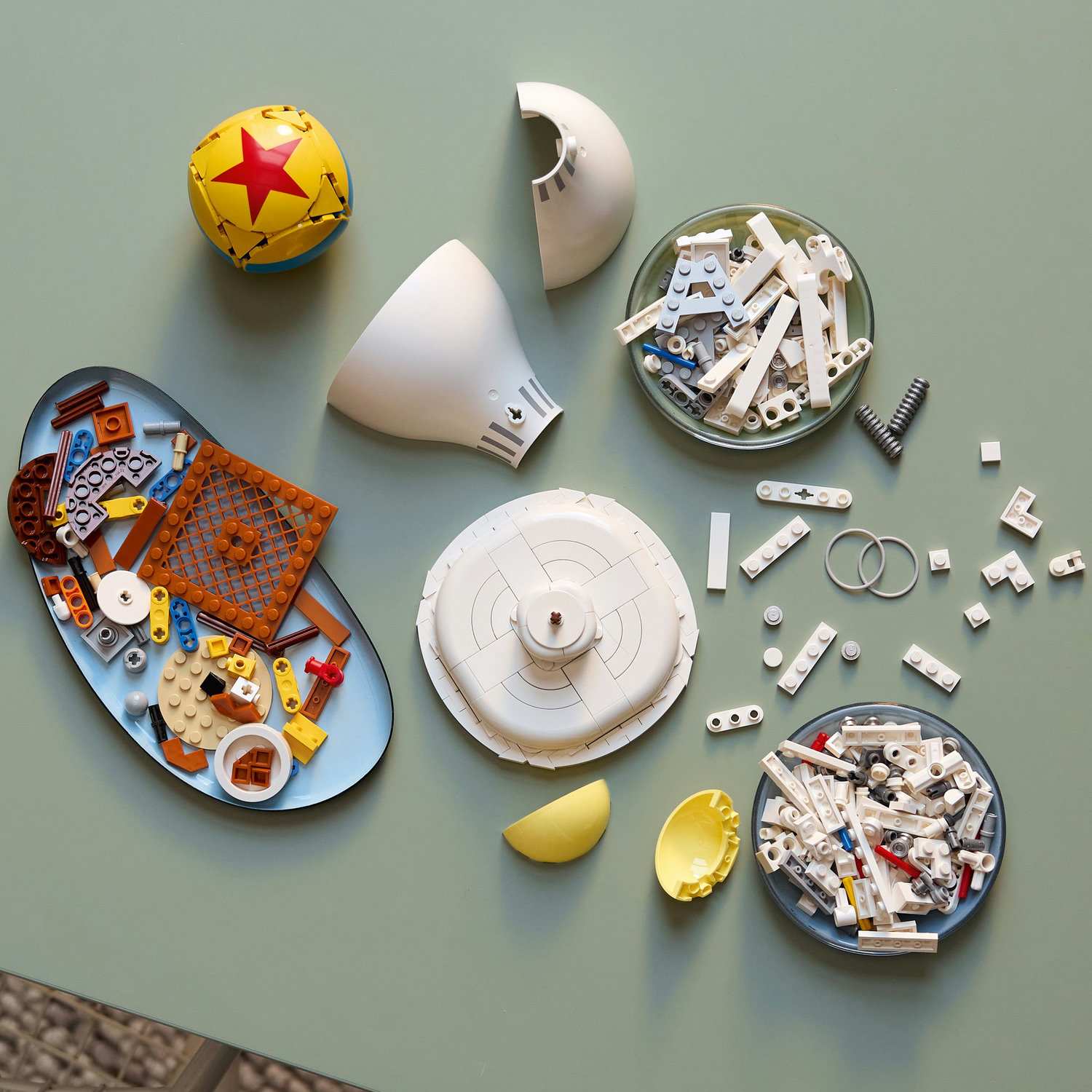 Lego 21357 Disney Pixar Luxo Jr.