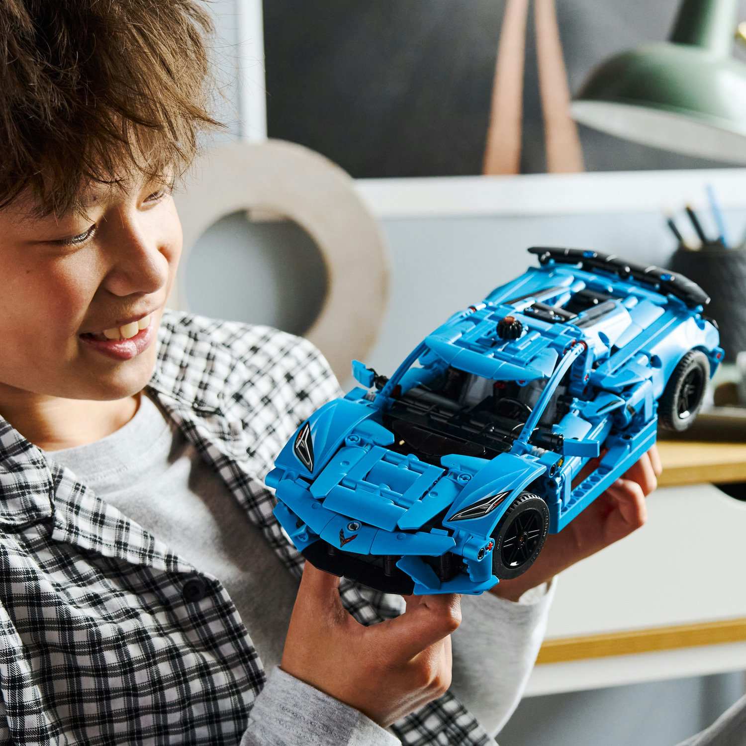 Lego 42217 Chevrolet Corvette Stingray Blue