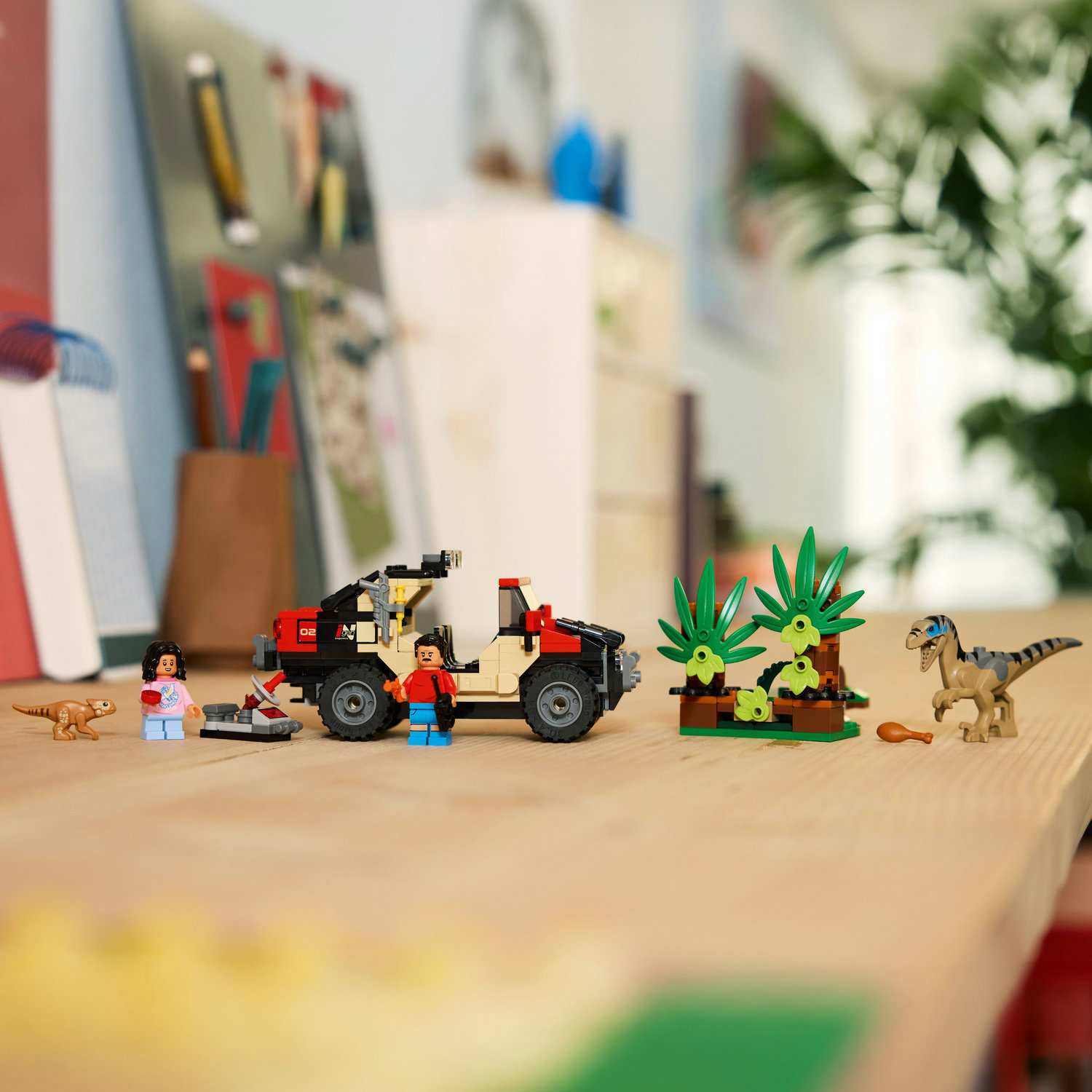 Lego 76972 Bjekstvo Raptora Terencem