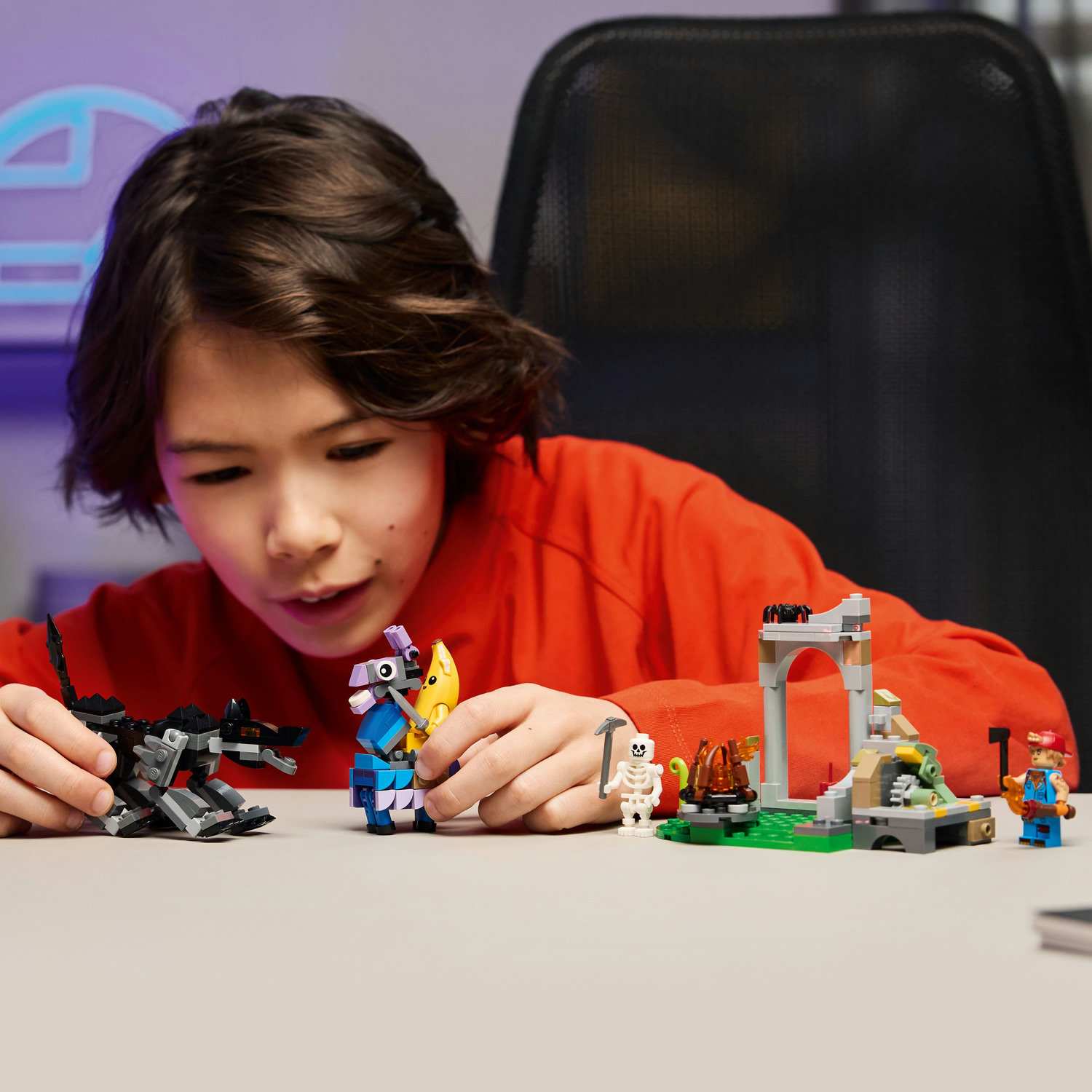 Lego 77075 Peely I Sparkplug U Kampu