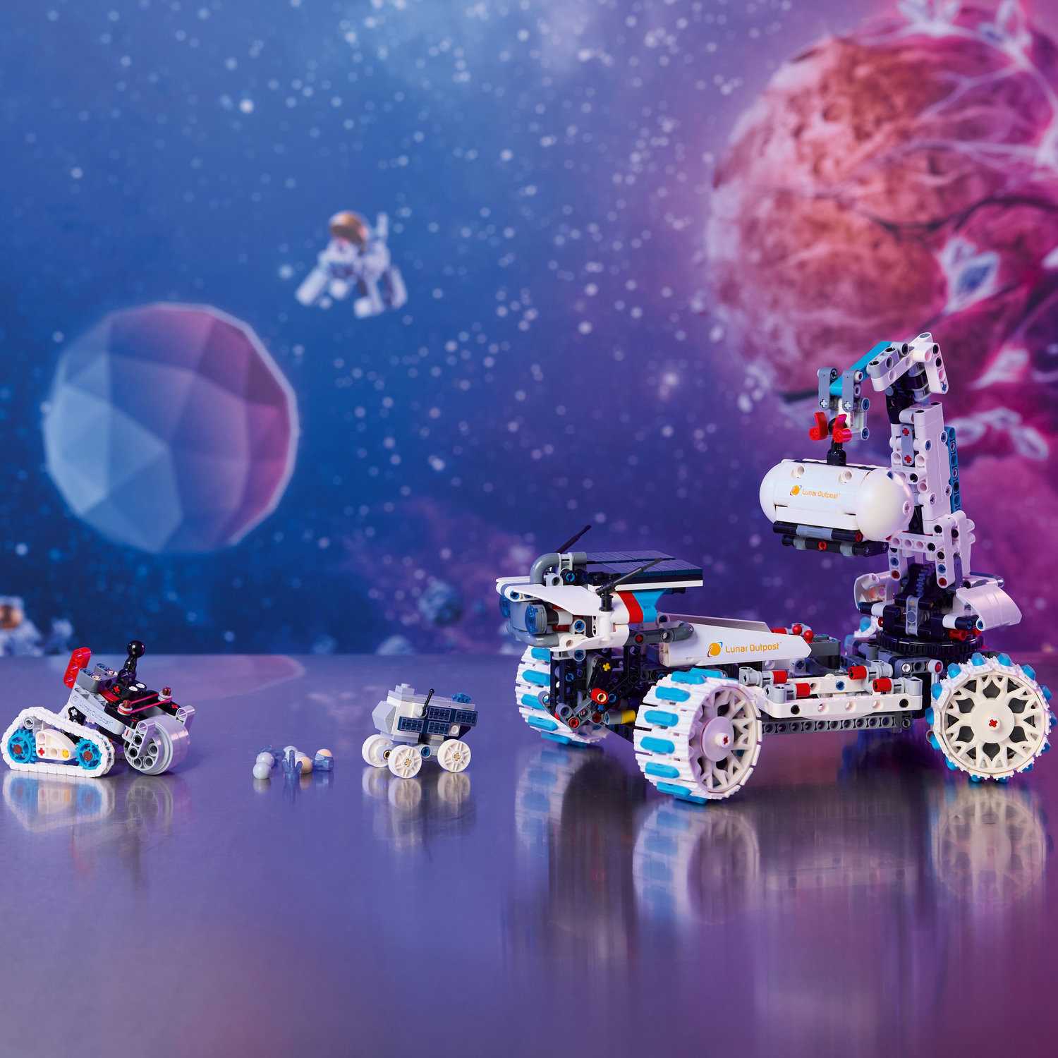 Lego 42211 Lunar Outpost Mjesečev Rover