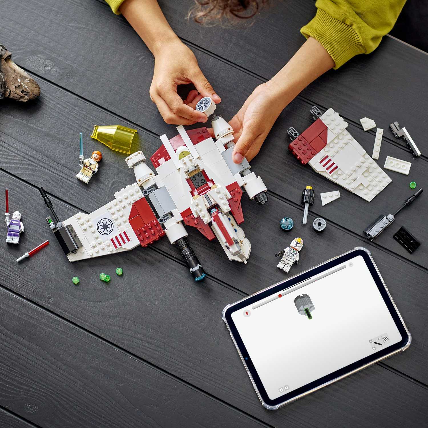 Lego 75432 V-19 Torrent Starfighter