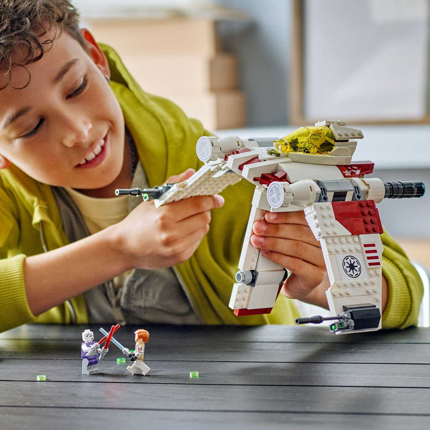 Lego 75432 V-19 Torrent Starfighter
