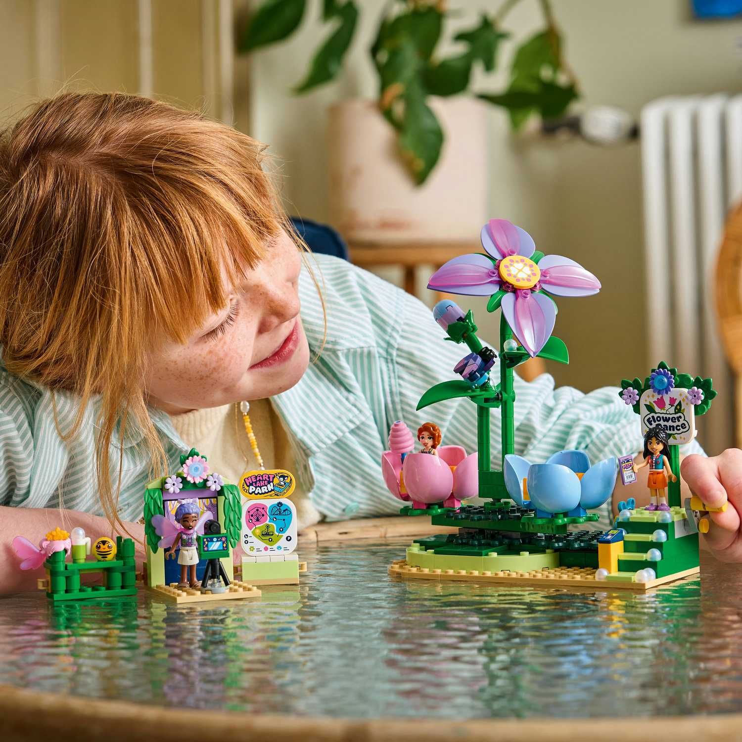 Lego 42702 Vožnja na cvjetovima