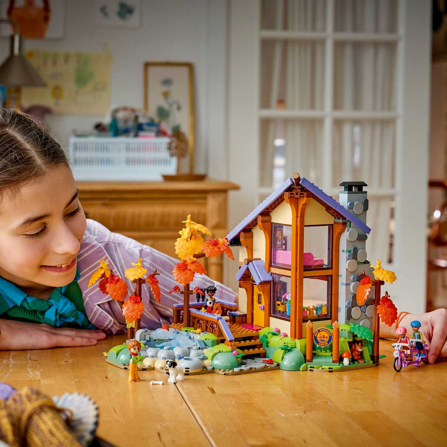 Lego 42705 Šumska koliba