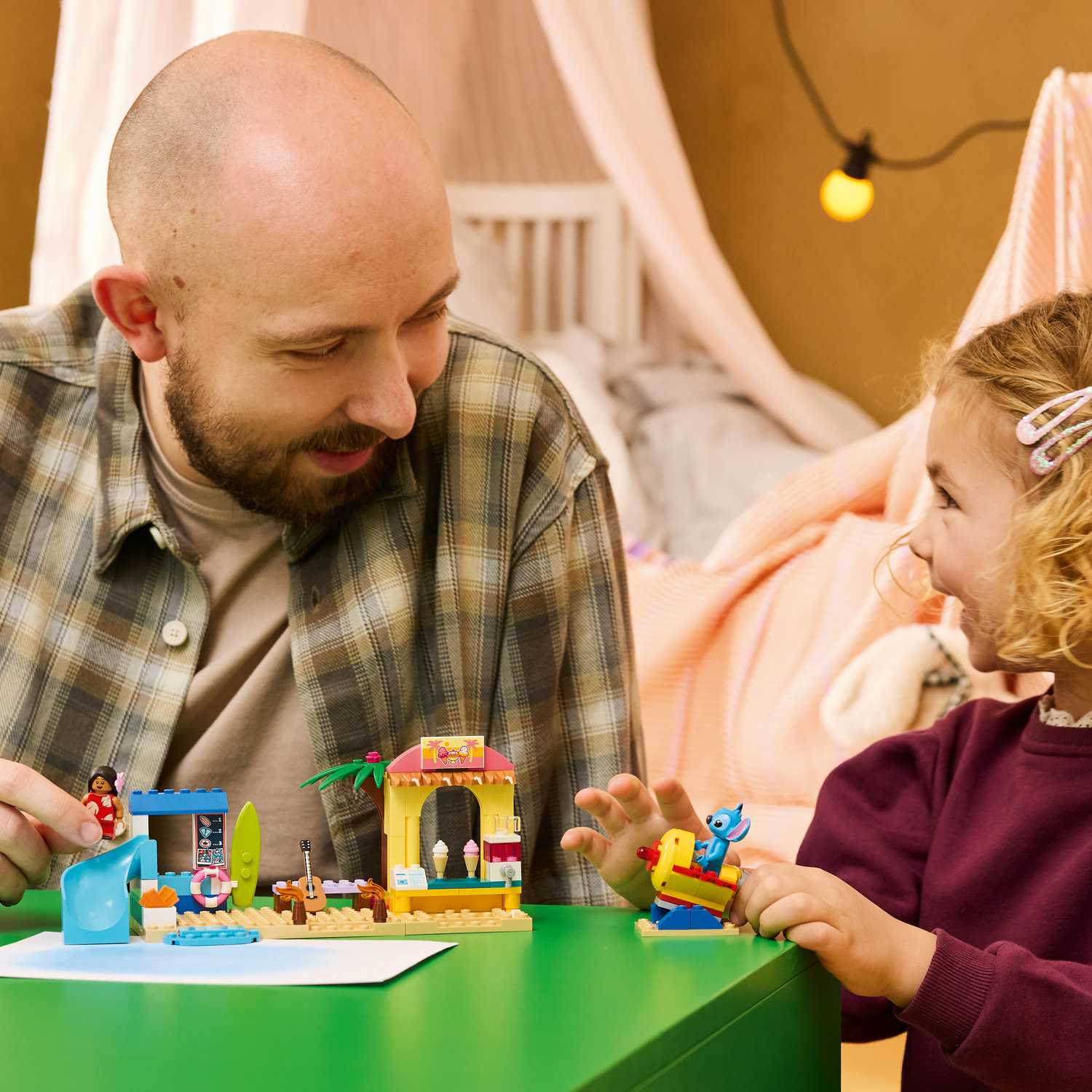 Lego 43280 Zabava na plaži Lilo i Stitch