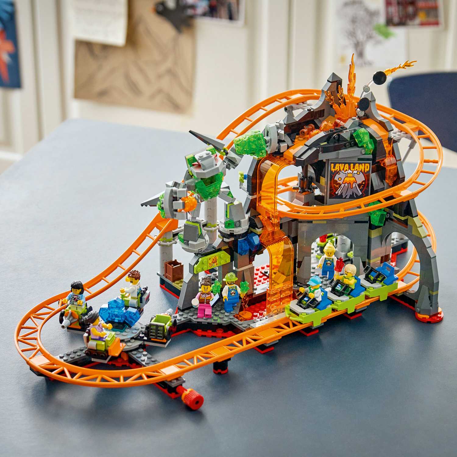 Lego 60501 Zabavni park Lava Land