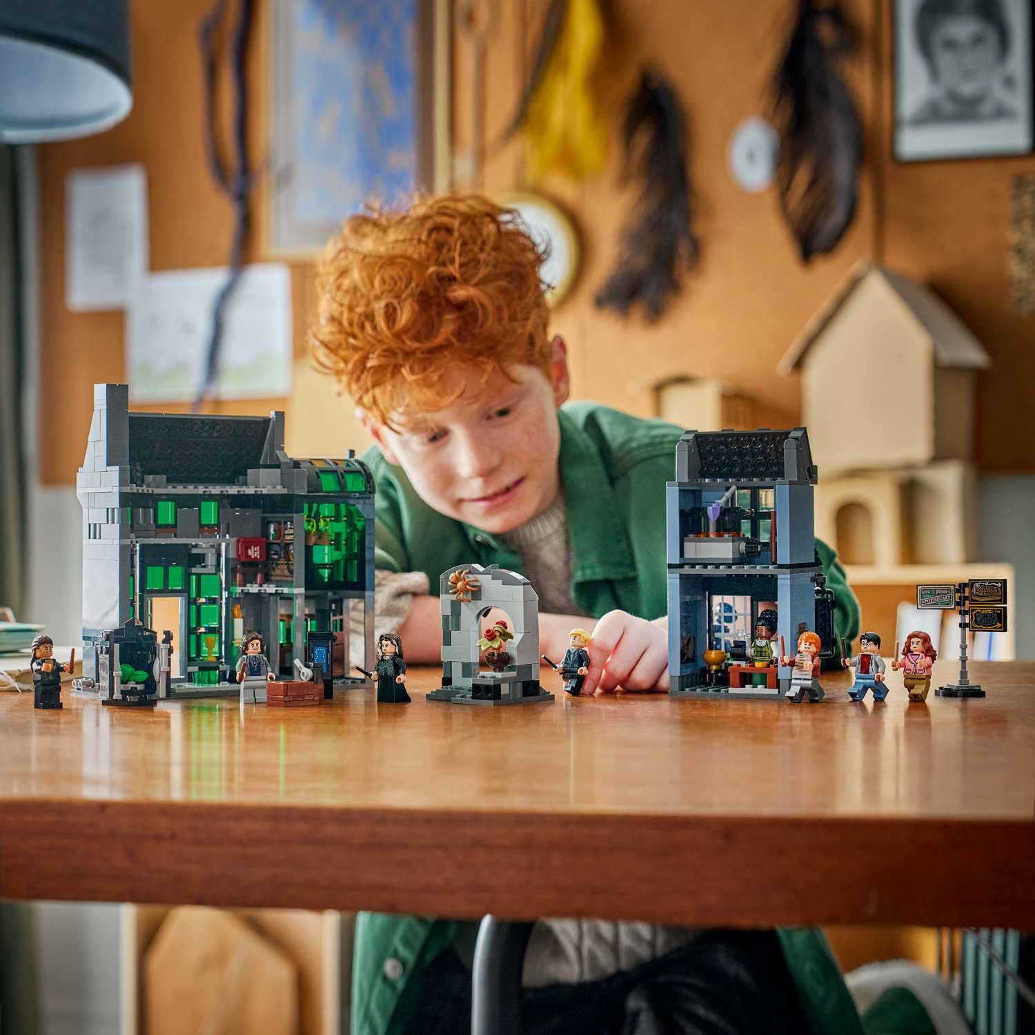Lego 76471 Trgovine u ulici Nokturno