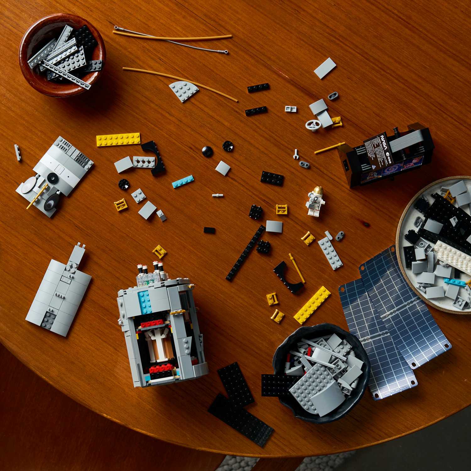 Lego 11382 Svemirski teleskop Hubble