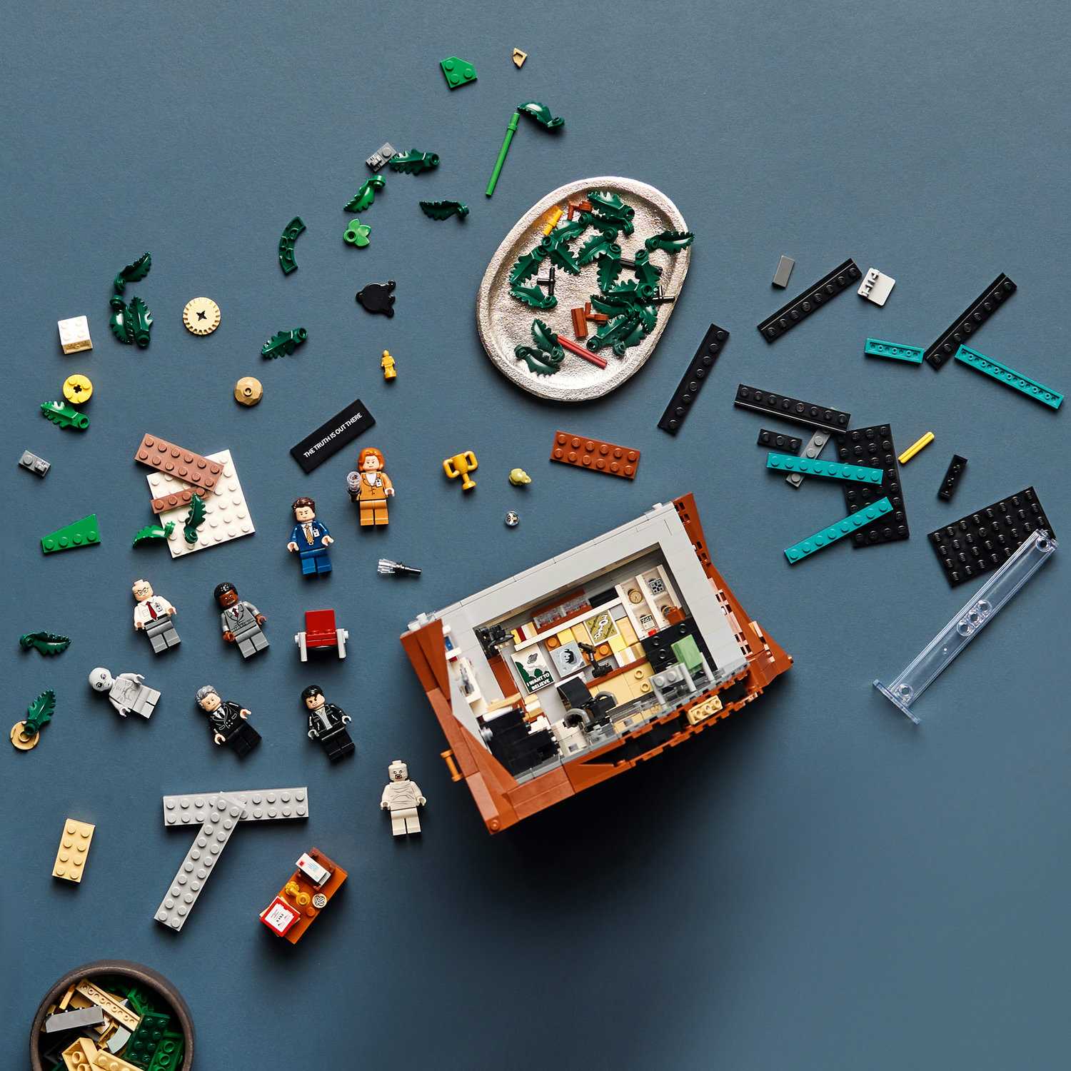 Lego 21369 Dosijei X: Istina je negdje vani